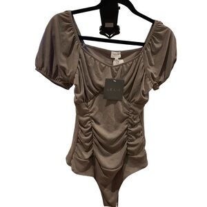 Le Lis ruched bodysuit with puff sleeves